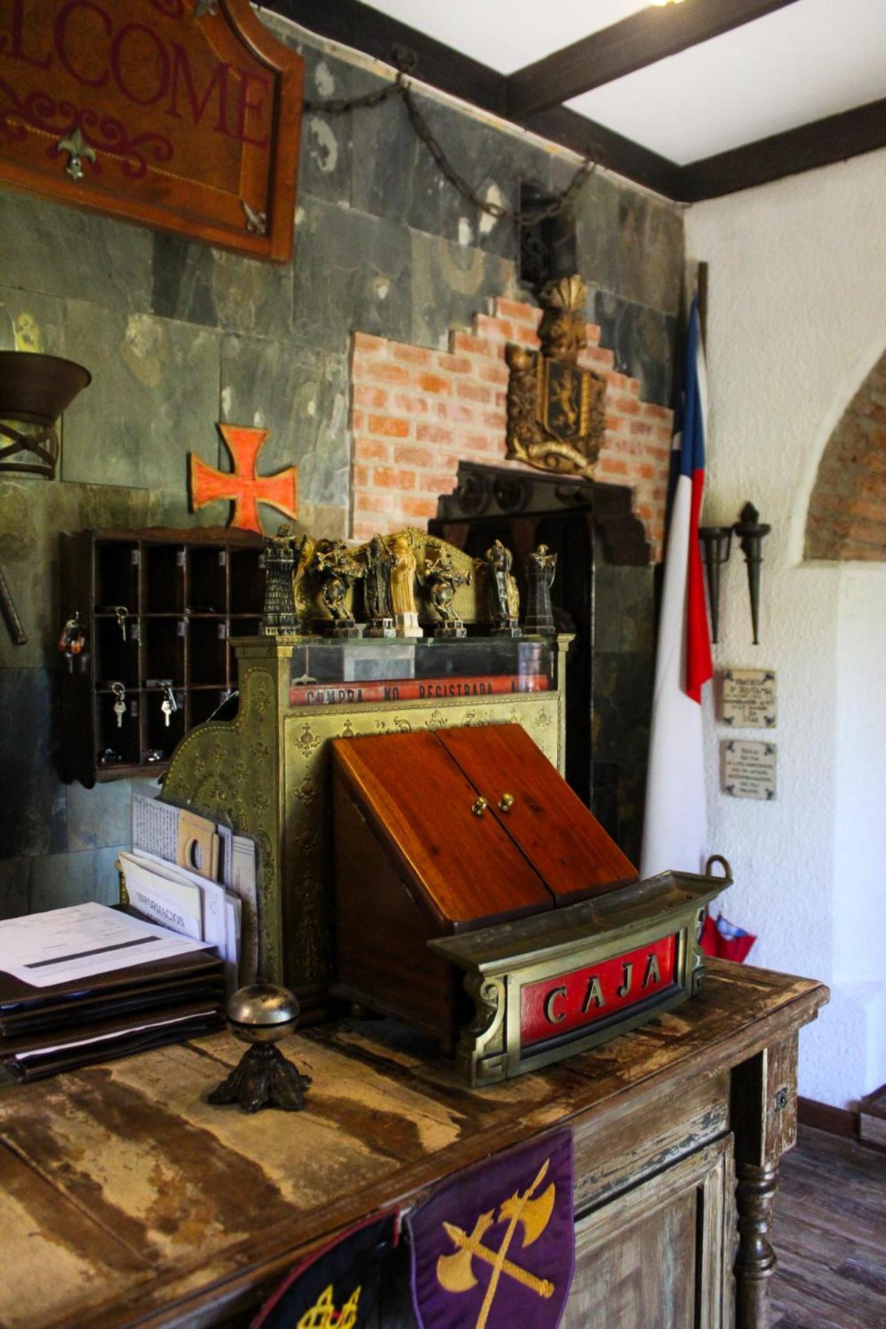 Castillo Medieval Vina del Mar Buitenkant foto